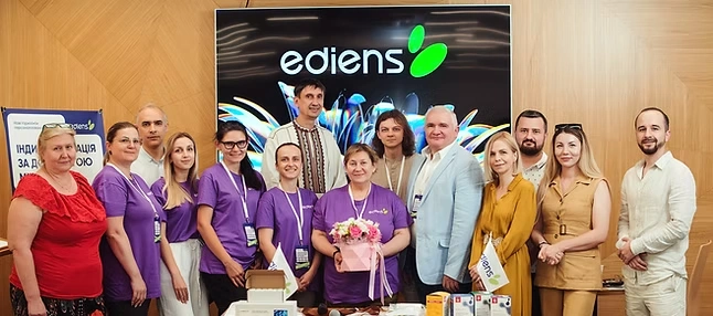 Співпраця з нами